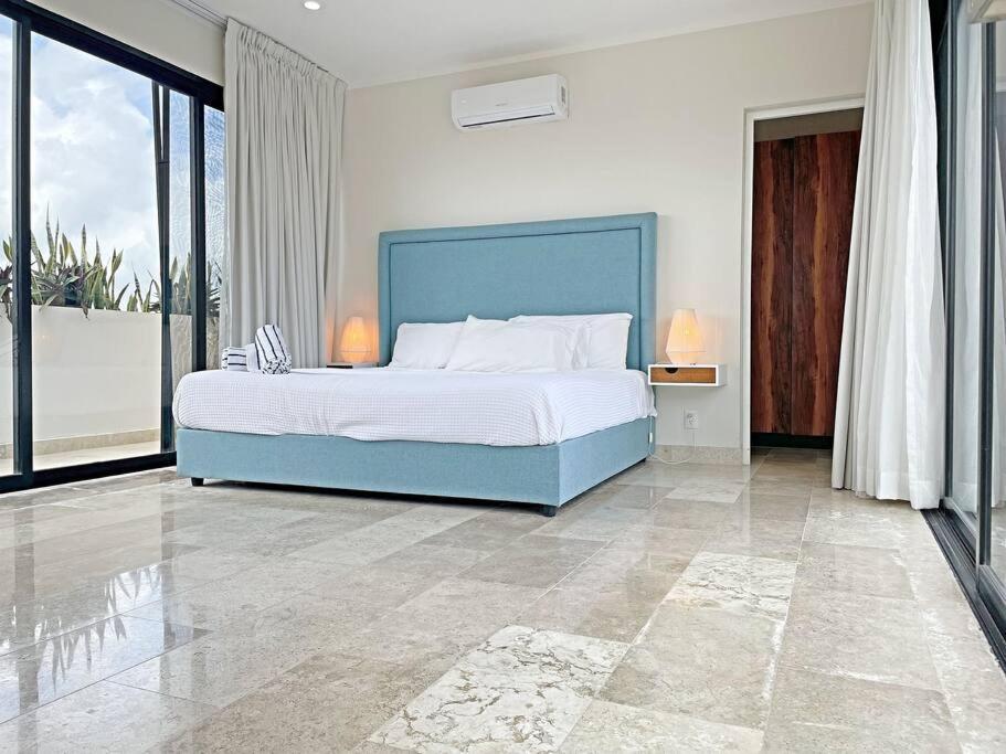 Spacious 3 Bed Penthouse With Rooftop And Gym Appartement